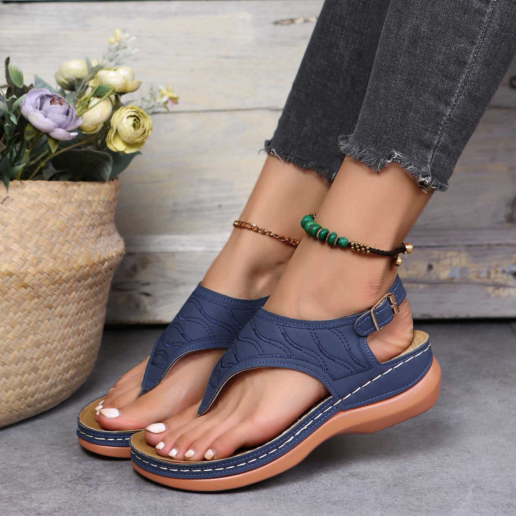 Navy shoes,Plain Color shoes,Navy Mid Heel Toe Post Sandals