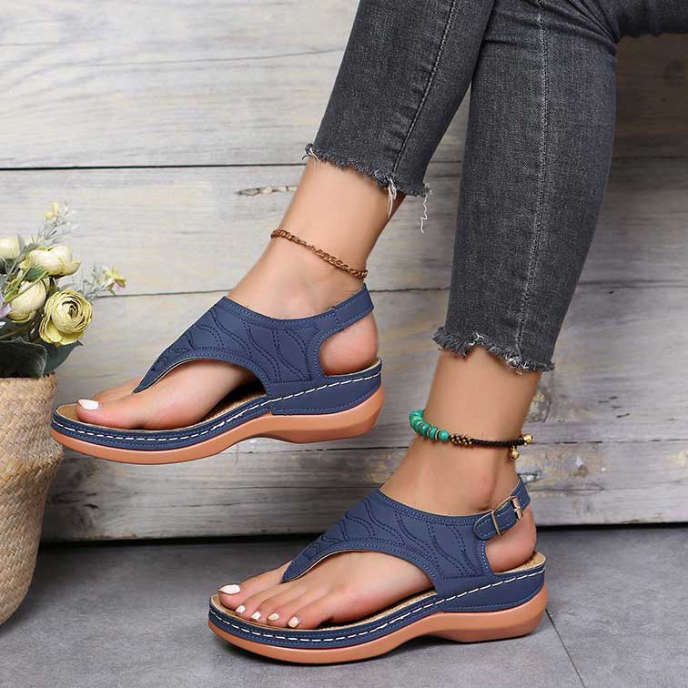 Navy shoes,Plain Color shoes,Navy Mid Heel Toe Post Sandals