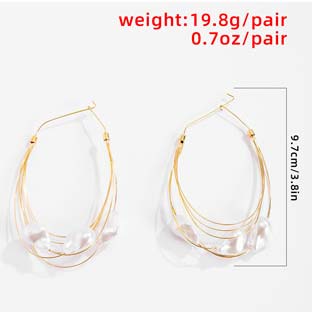 Gold jewelry,White jewelry,Contrast Color jewelry,Gold Layered Asymmetric Pearl Detail Earrings