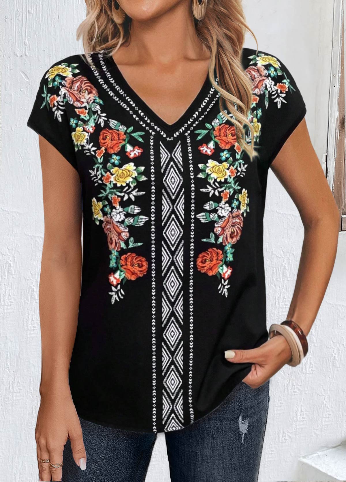 Black tops,Floral tops,Geometric tops,Tribal tops,ROTITA Patchwork Floral Print Black V Neck T Shirt