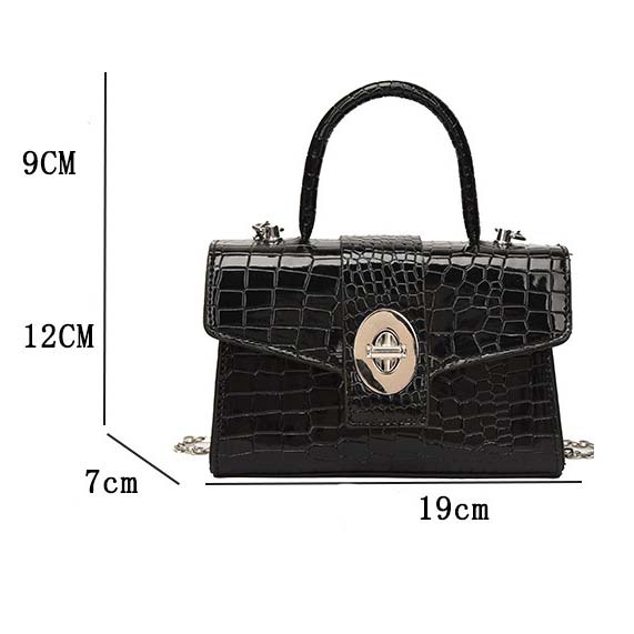 Black accessories,Plain Color accessories,Black Chains Detail Turnlock Hand Bag