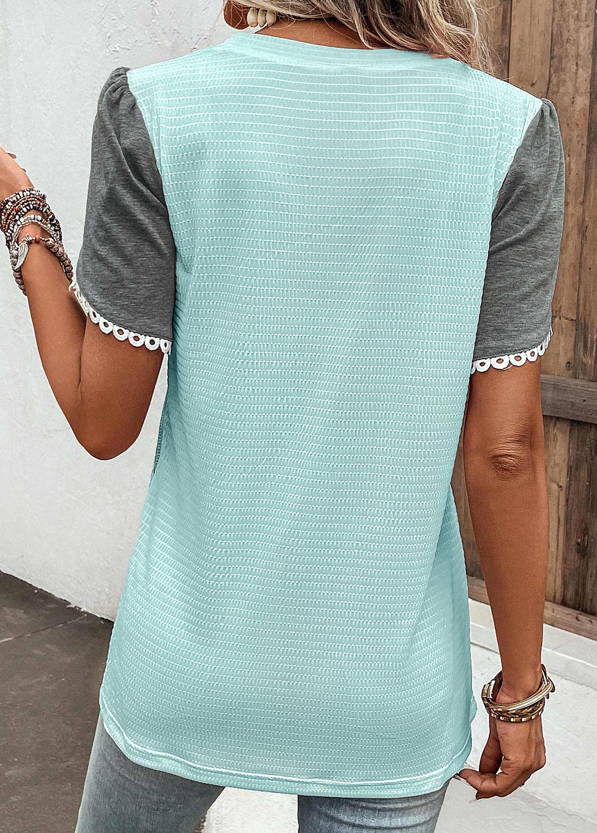 Light Blue tops,Grey tops,Contrast Color tops,ROTITA Patchwork Light Blue Round Neck T Shirt