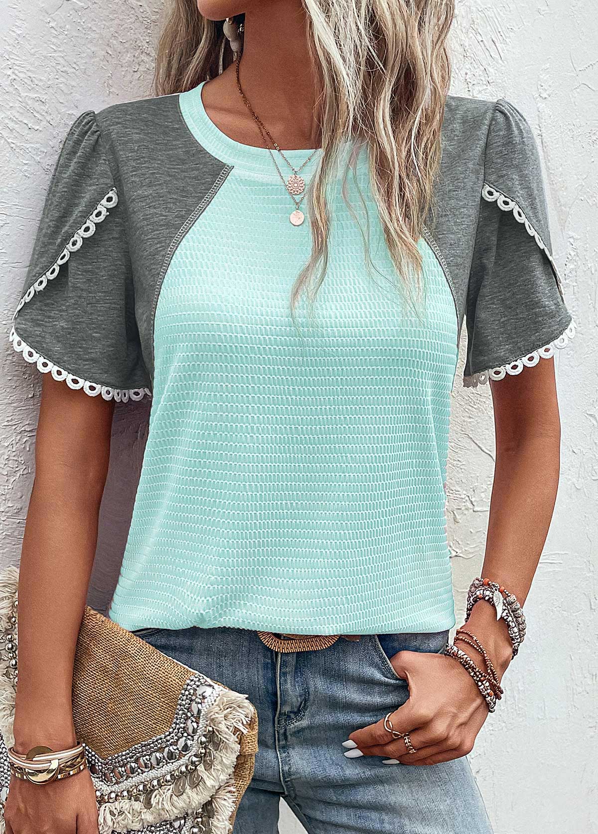Light Blue tops,Grey tops,Contrast Color tops,ROTITA Patchwork Light Blue Round Neck T Shirt