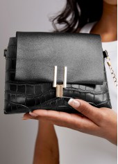 Black accessories,Plain Color accessories,Black Chains Design Pushlock Shoulder Bag