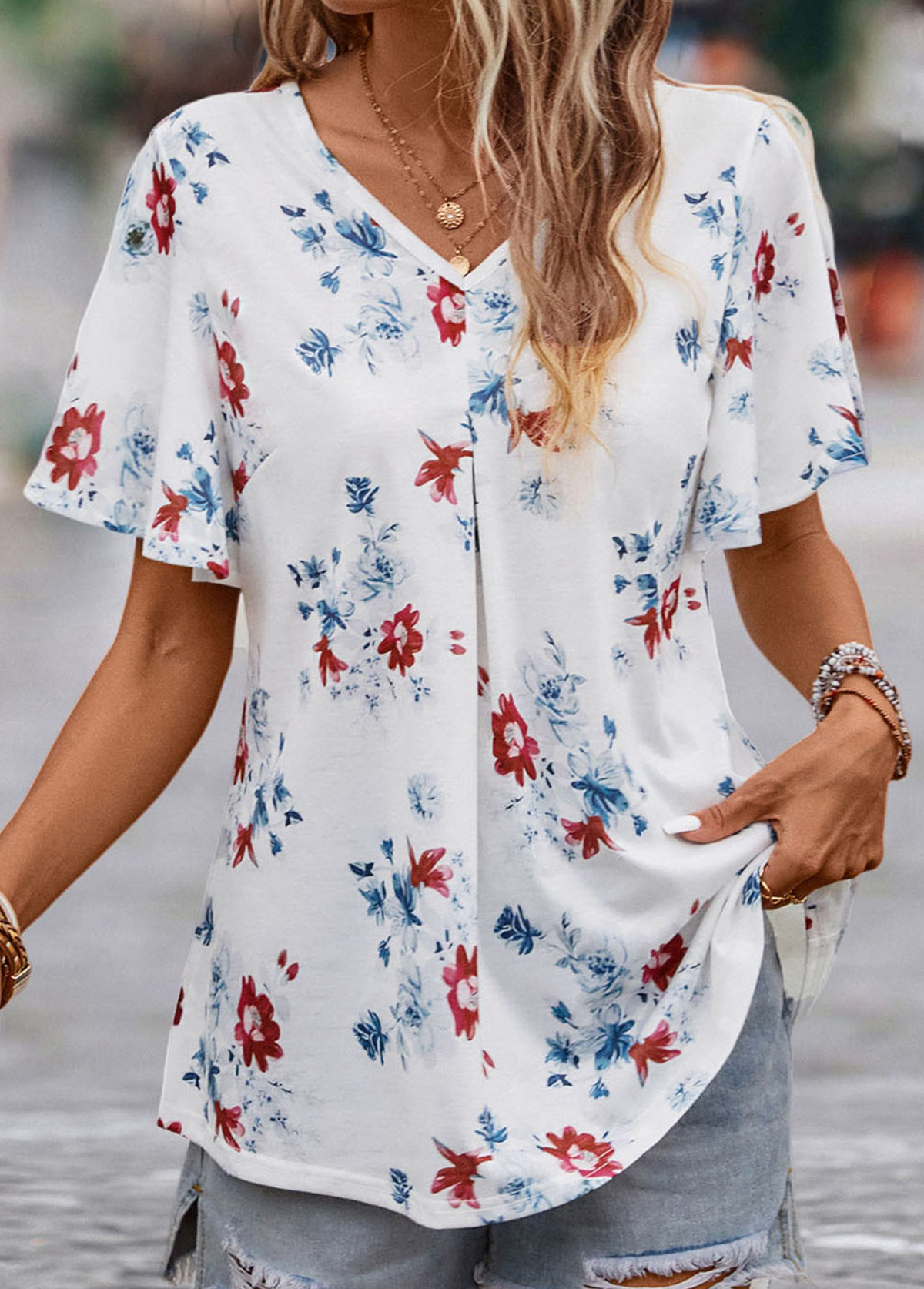 White tops,Floral tops,Plants tops,Floral Print White V Neck Short Sleeve Blouse