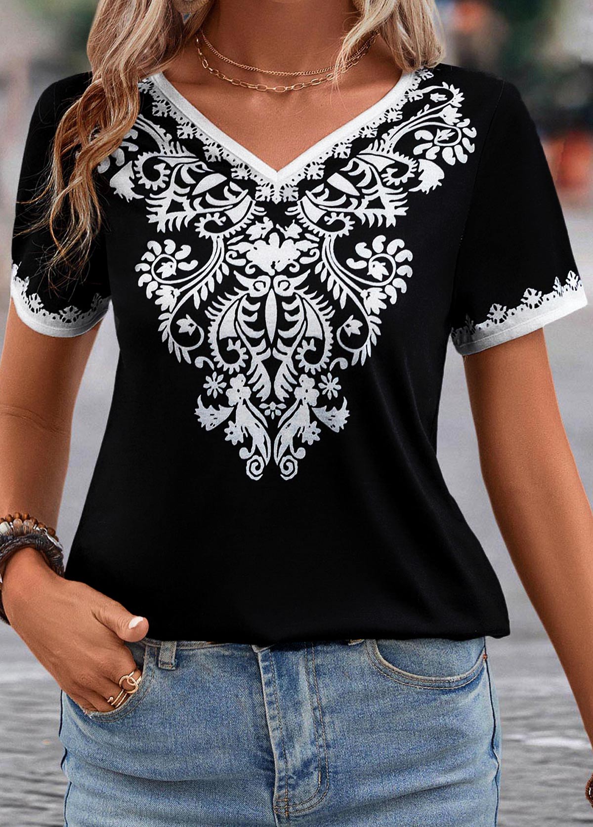 Black tops,Tribal tops,Floral tops,Patchwork Tribal Print Black V Neck T Shirt
