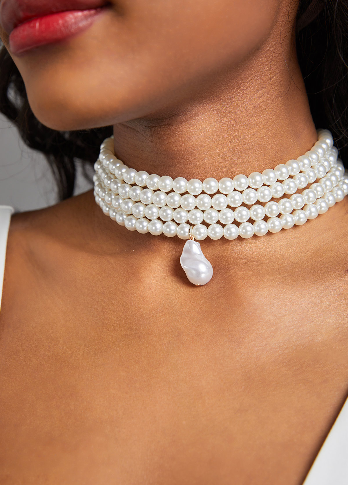 Layered Deisgn Pearl Detail White Necklace