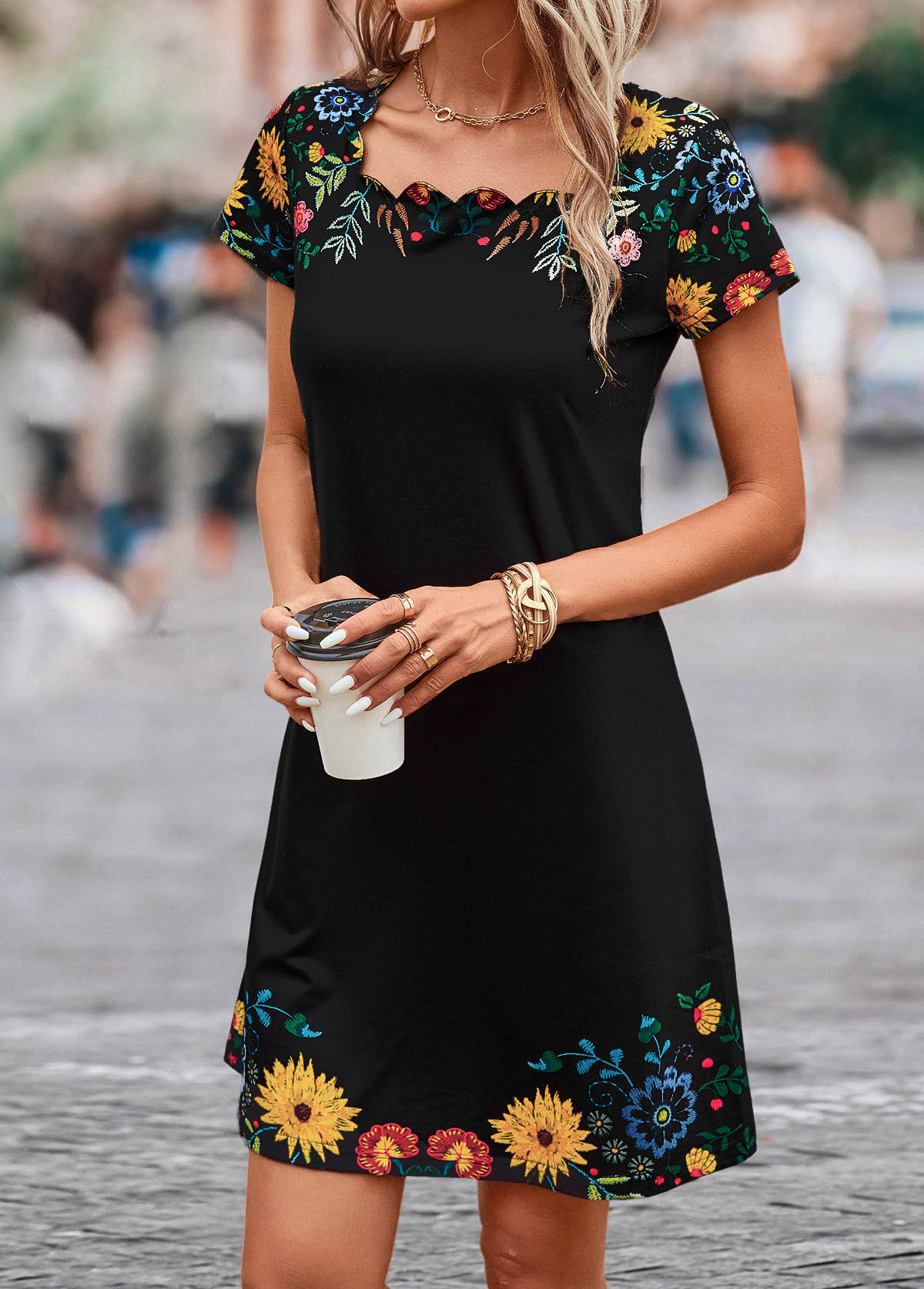 Black dresses,Floral dresses,Plants dresses,Patchwork Floral Print Black Short Shift Dress