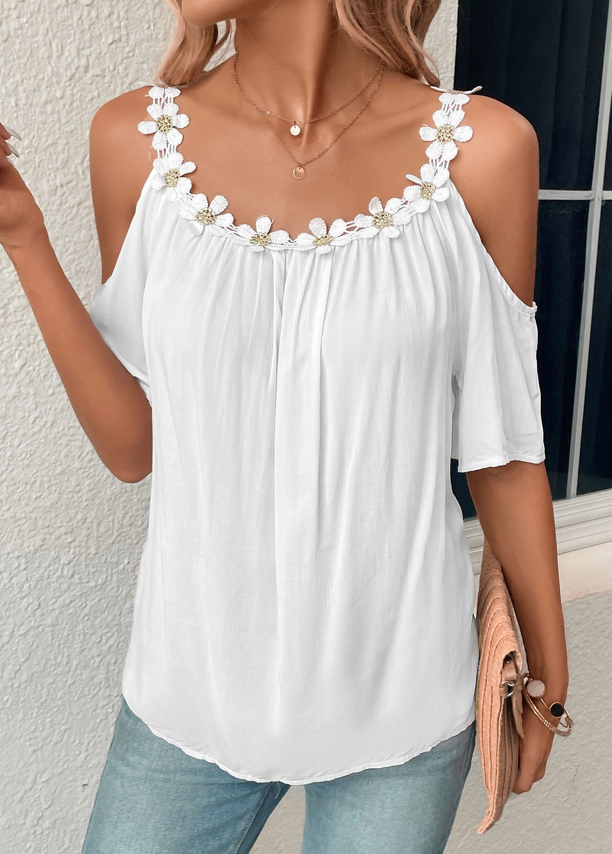 Patchwork White Scoop Neck Half Sleeve Blouse