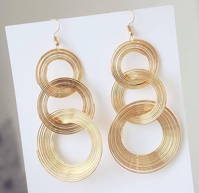 Round Metal Ring Detail Golden Earrings