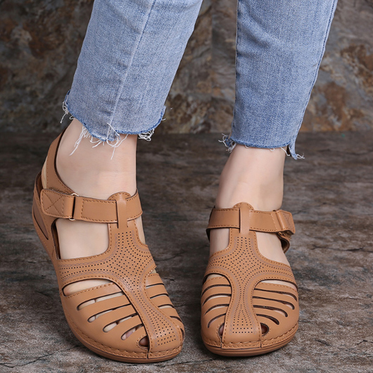 Light Coffee Mid Heel Round Toe Sandals