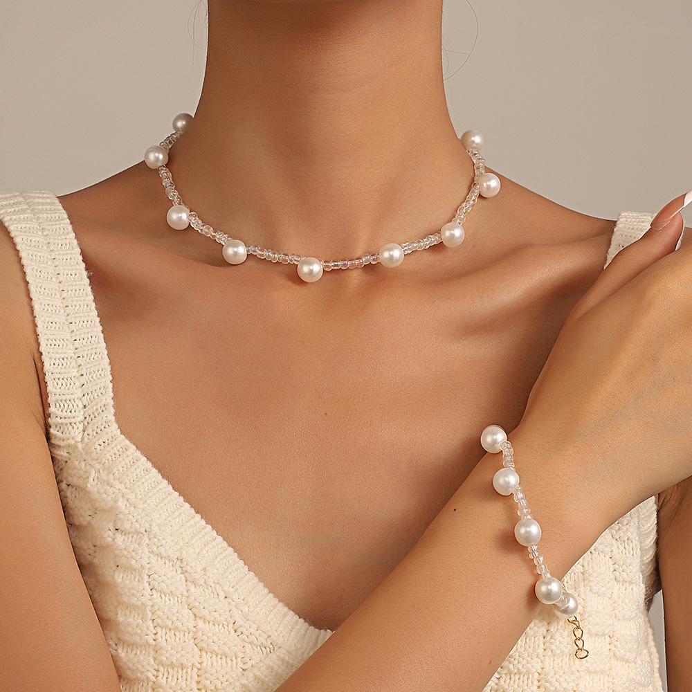 White Pearl Detail Necklace and Bracelet