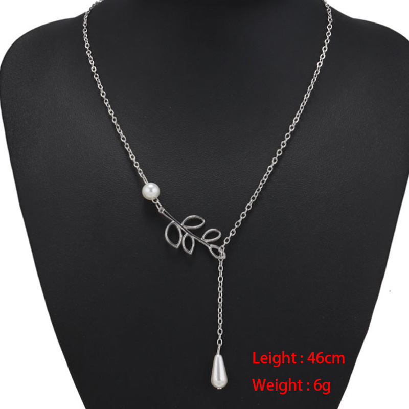 Silvery White jewelry,Other jewelry,Leaf Pearl Asymmetric Hollow Silvery White Necklace