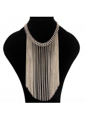 Collier en or avec motif pompon et détail de chaîne