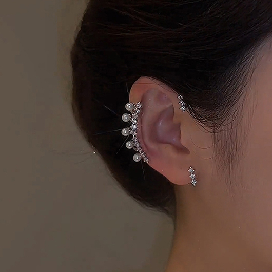 Pearl Design Rhinestone Detail Silver Earrings