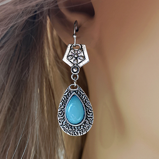 Waterdrop Floral Detail Silvery White Earrings