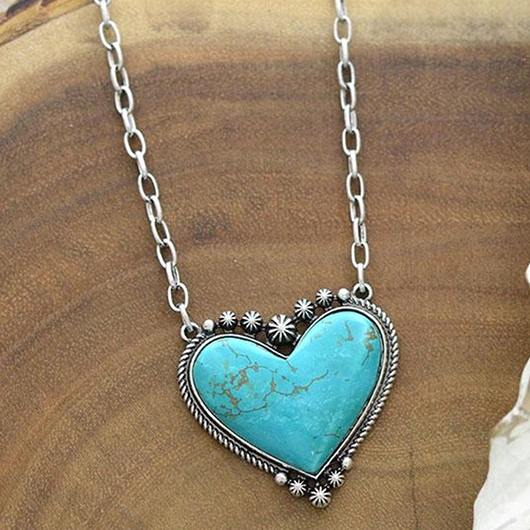 Heart Alloy Detail Retro Cyan Necklace