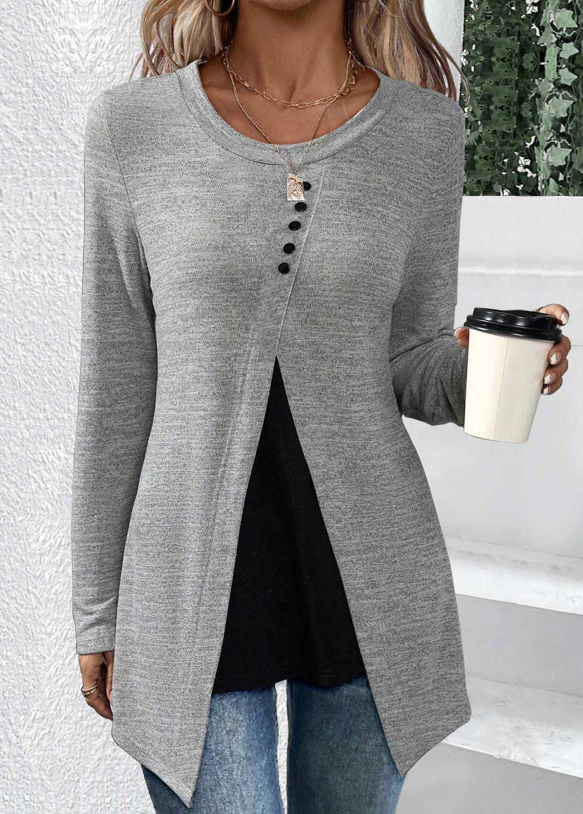 Rotita Asymmetrie Graues Langarm-T-Shirt mit Rundhalsausschnitt