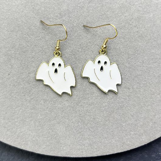 White Alloy Detail Zombie Design Earrings