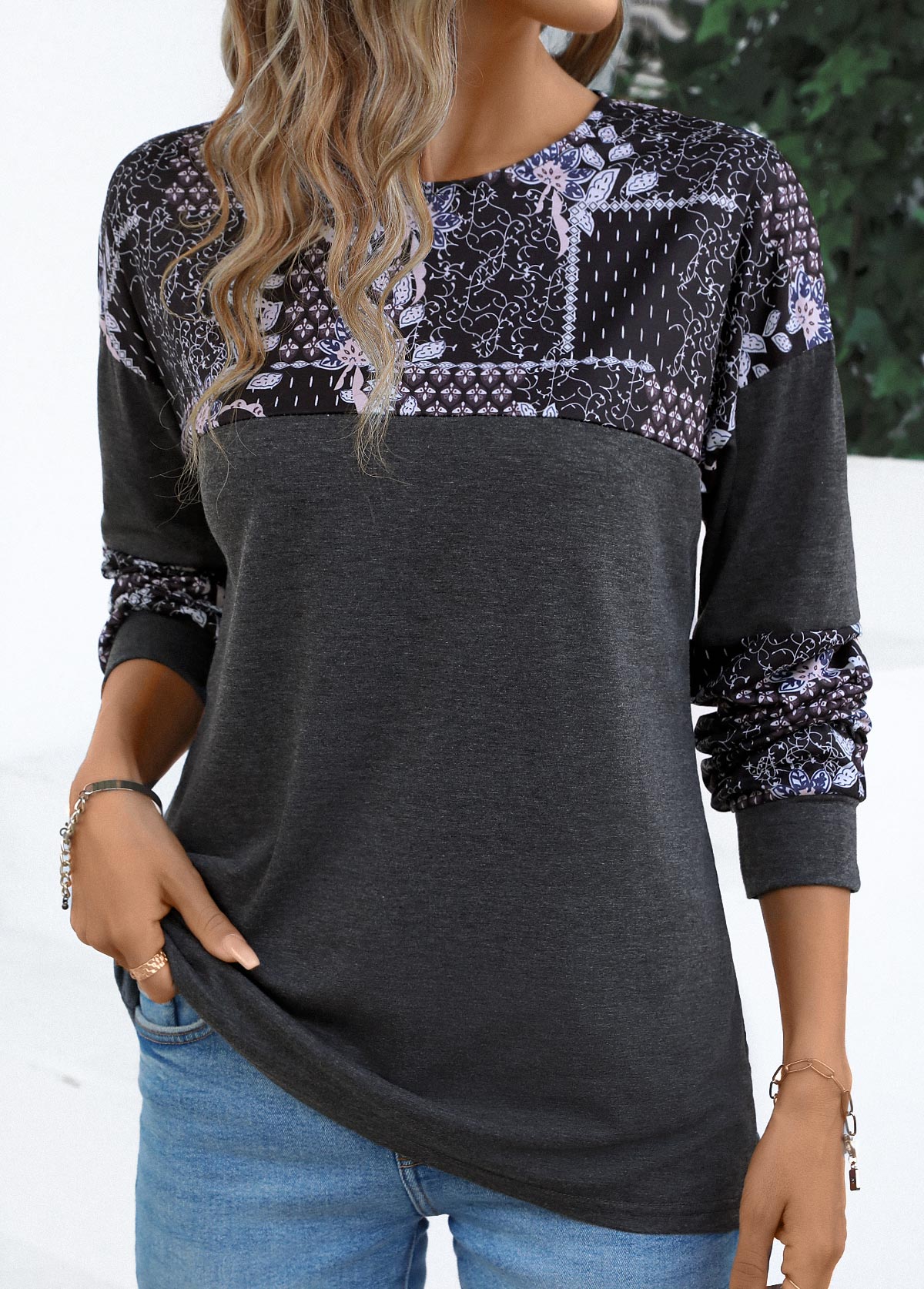 Patchwork Tribal Print Dark Grey Round Neck T Shirt