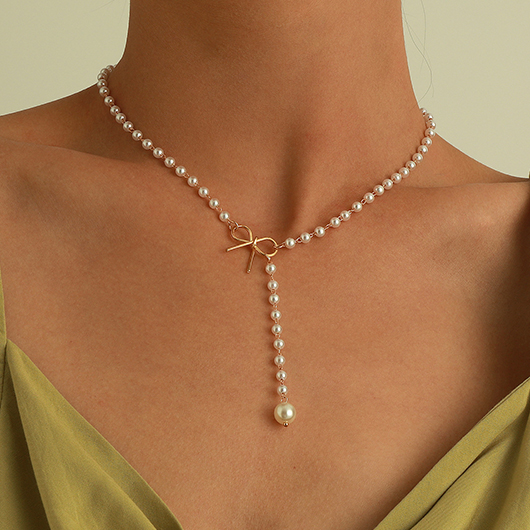 Gold Bowknot Design Pearl Detail Necklace