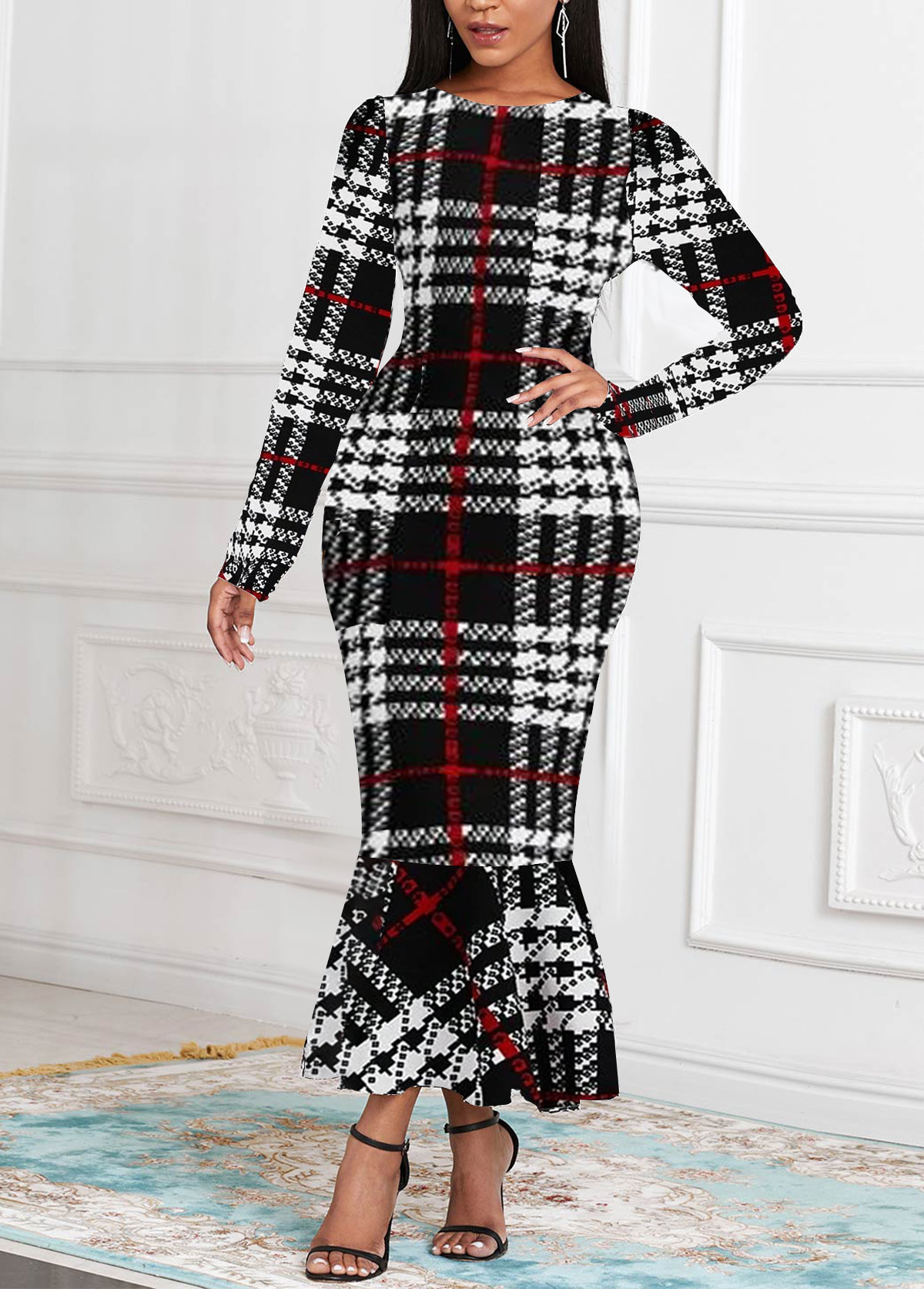 ROTITA Mermaid Plaid Black Round Neck Long Sleeve Bodycon Dress