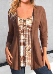 Dunkles Kaffee-T-Shirt mit Rotita-Knopf und geometrischem Aufdruck