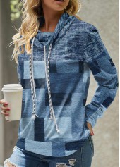 Rotita Patchwork-Sweatshirt mit geometrischem Print in Denimblau mit Wasserfallausschnitt