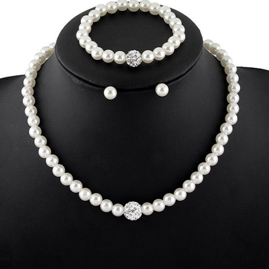 Rhinestone Detail Pearl Round White Necklace Set