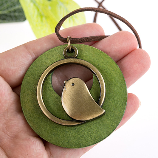 Round Bird Design Green Alloy Necklace