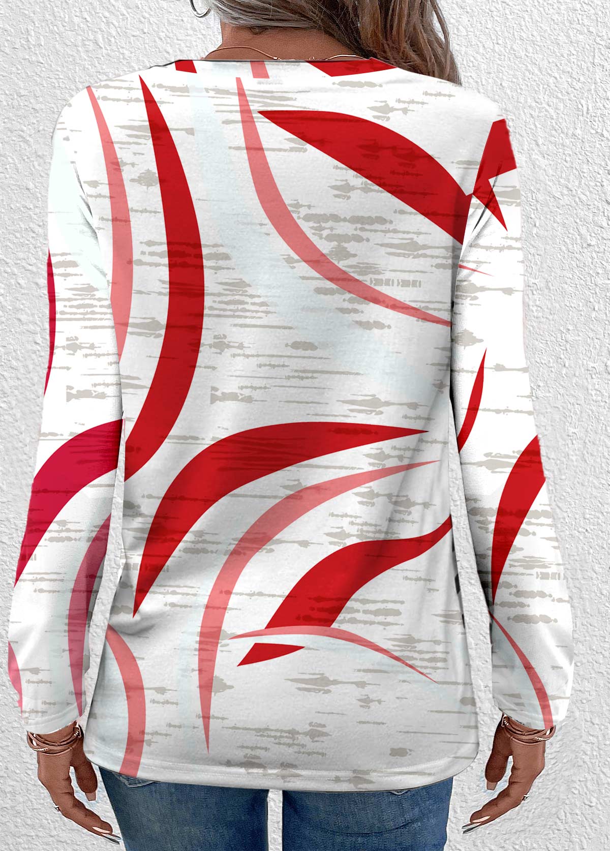 Red tops,White tops,Geometric tops,Lightweight Geometric Print Red Round Neck T Shirt