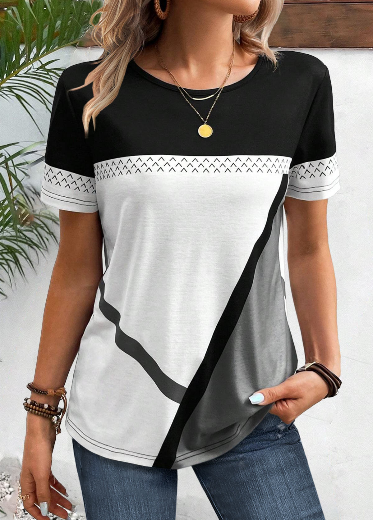 Black tops,White tops,Geometric tops,Striped tops,ROTITA Patchwork Geometric Print Black Round Neck T Shirt
