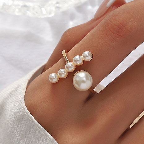 Gold Pearl Detail Open Alloy Ring