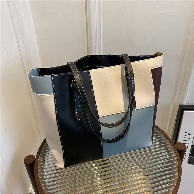 Dusty Blue accessories,Geometric accessories,Geometric Print Dusty Blue Zip Shoulder Bag