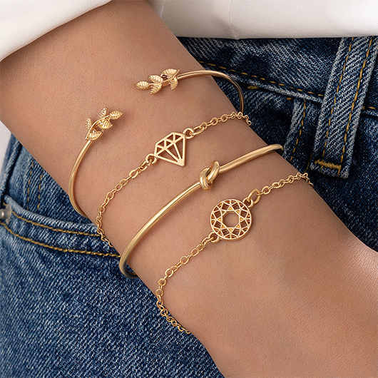 ensemble de bracelets en alliage doré avec détail de feuilles