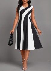 Schwarzes ärmelloses Rotita-Patchworkkleid mit V-Ausschnitt