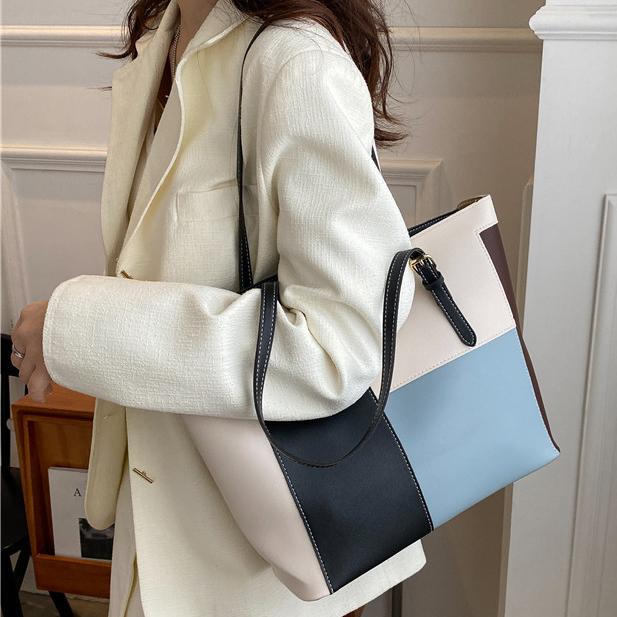 Dusty Blue accessories,Geometric accessories,Geometric Print Dusty Blue Zip Shoulder Bag