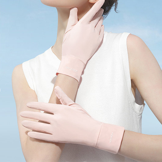 Light Pink Lightweight Wrist Full Finger Gloves