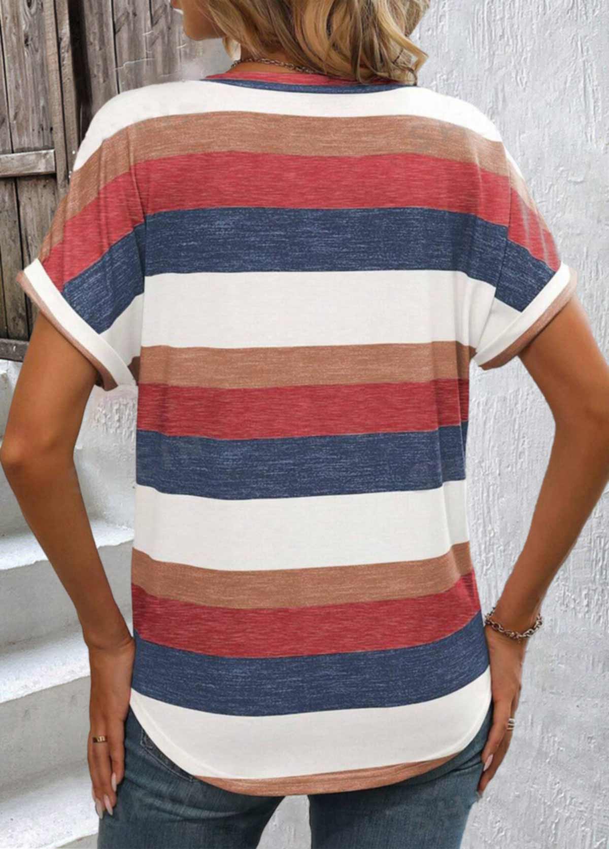 t-shirt à col en V rouge brique rayé à poche Rotita