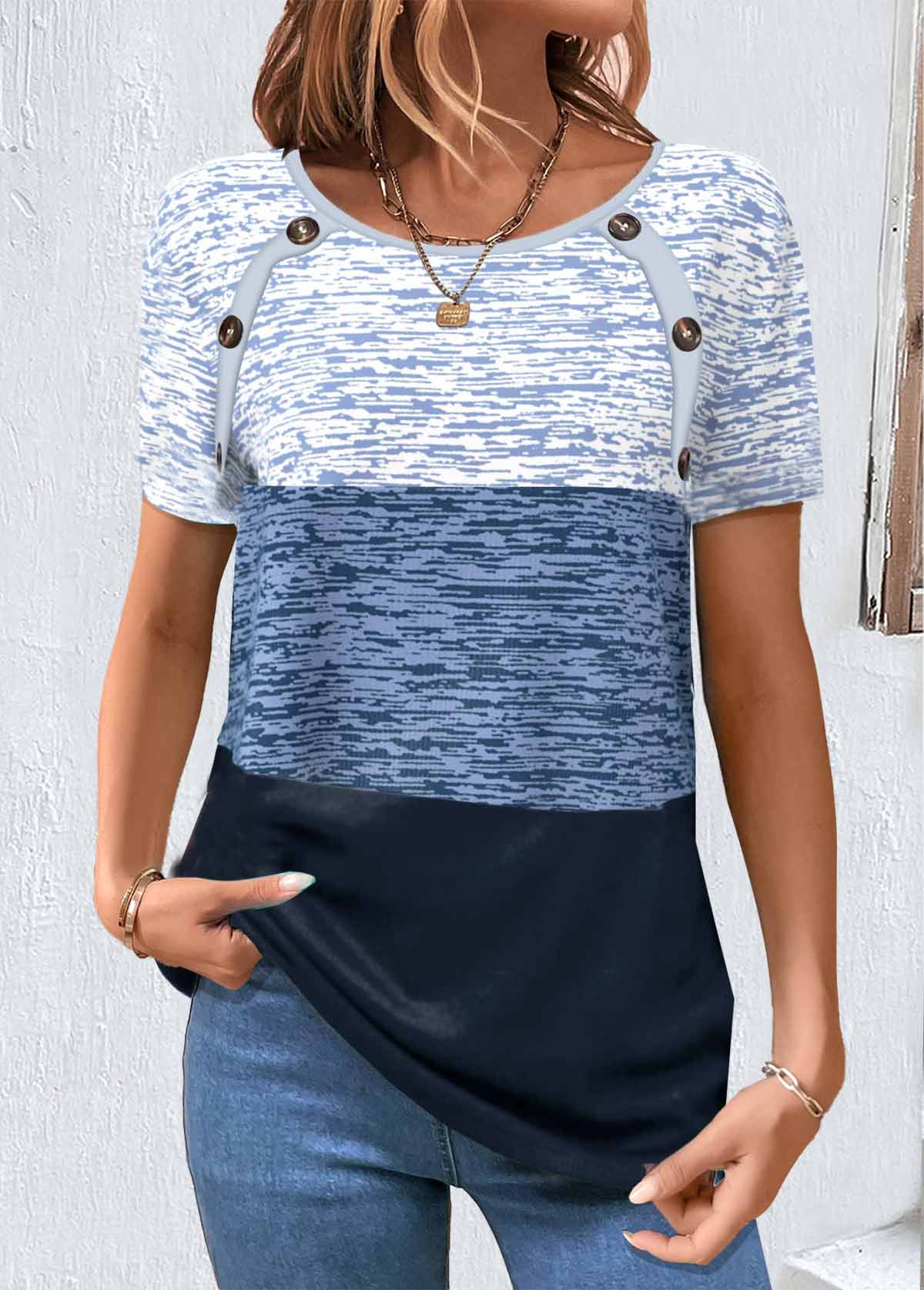 Blue tops,Geometric tops,Contrast Color tops,ROTITA Patchwork Geometric Print Blue Round Neck T Shirt