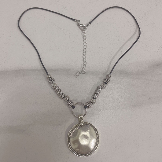 Silvery White jewelry,Geometric jewelry,Round Silvery White Faux Leather Necklace