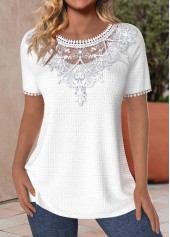 Rotita Patchwork-T-Shirt in Weiß mit Rundhalsausschnitt und kurzen Ärmeln