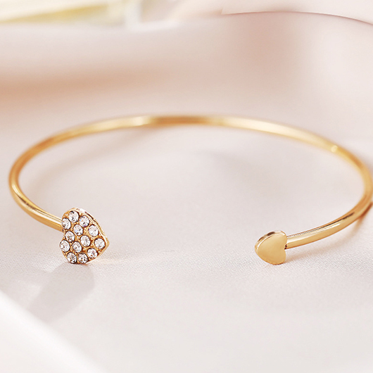 Gold jewelry,Heart jewelry,Heart Design Rhinestones Gold Alloy Bangle