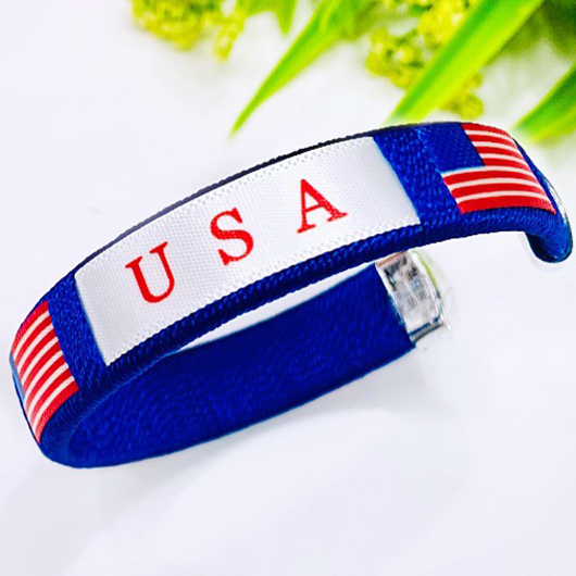 C-Shaped American Flag Blue Plastic Bracelet