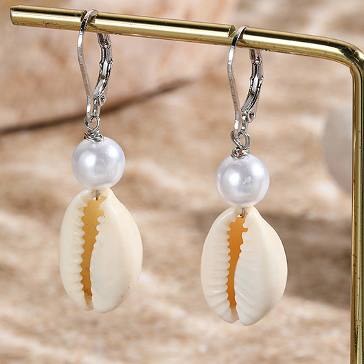 Raw white jewelry,Other jewelry,Shell Detail Pearl Raw White Earrings