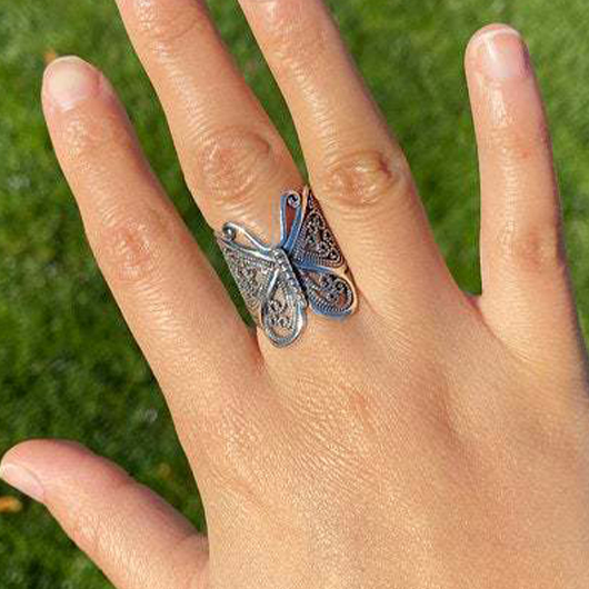 Silvery White jewelry,Plain Color jewelry,Butterfly Design Silvery White Alloy Ring