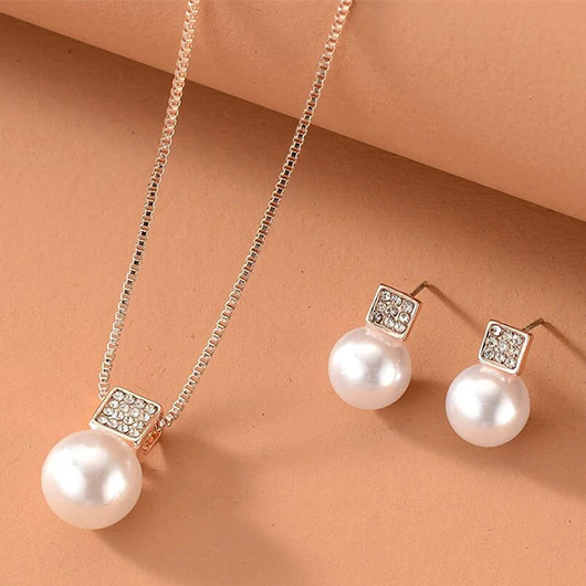 Silvery White jewelry,Geometric jewelry,Silvery White Pearl Alloy Geometric Earrings