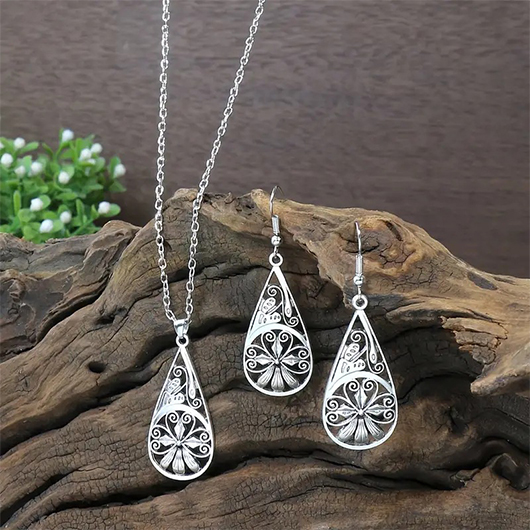 Silvery White jewelry,Silvery White Alloy Earrings and Necklace