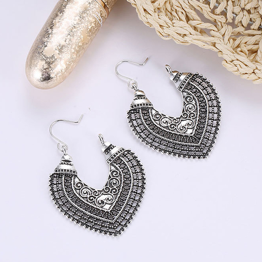 Silvery White jewelry,Plain Color jewelry,Heart Design Silvery White Alloy Earrings
