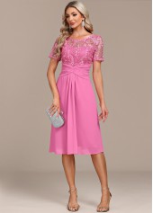 Rotita-Spitzenkleid in H-Form in Rosa mit Schlitz